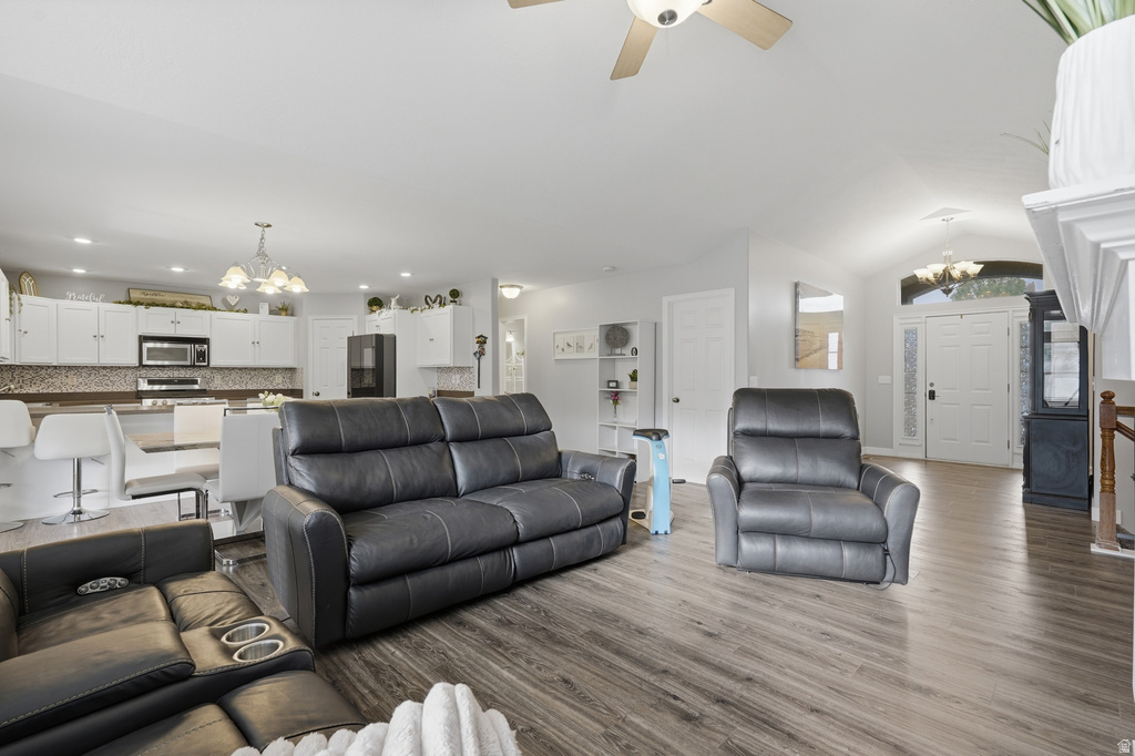 7902 S 2450 E South Weber, UT 84405