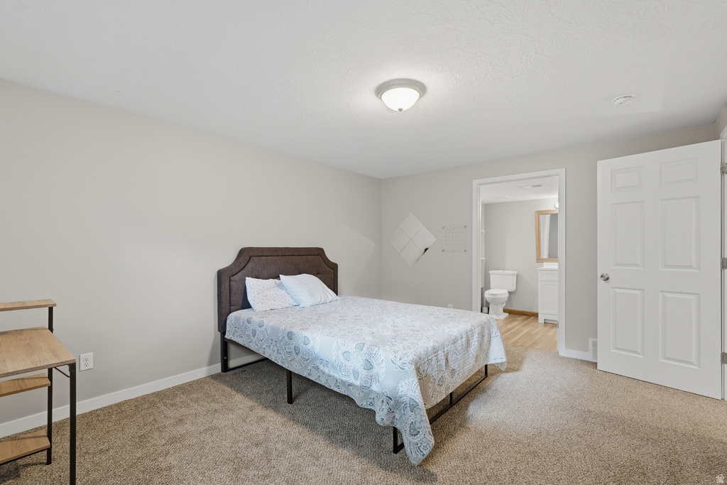 7902 S 2450 E South Weber, UT 84405