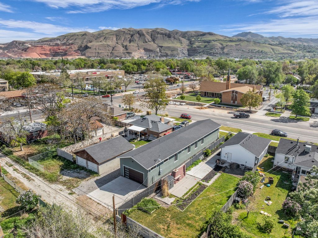 565 N 1200 W Salt Lake City, UT 84116