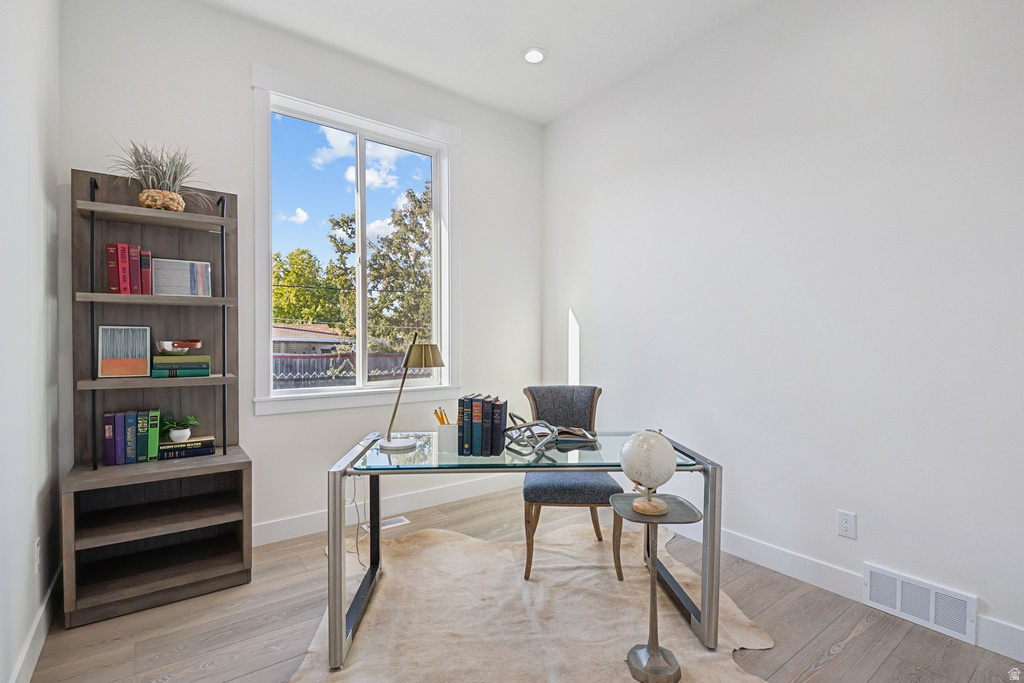 565 N 1200 W Salt Lake City, UT 84116