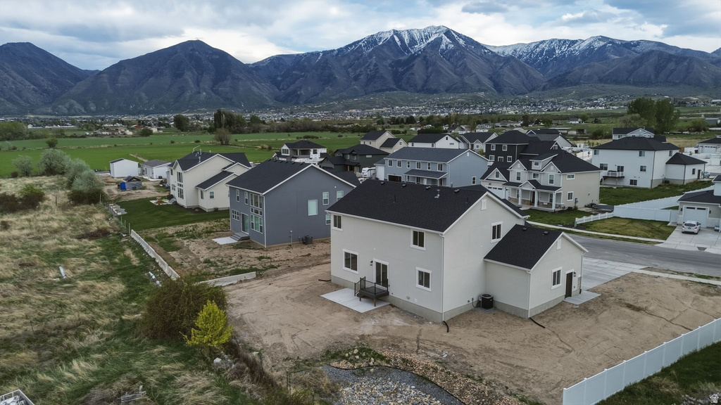 1327 E 320 S Payson, UT 84651