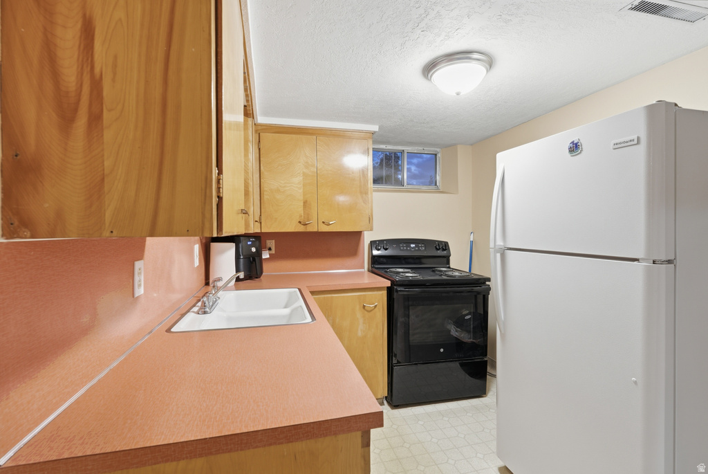 328 E 100 N Clearfield, UT 84015