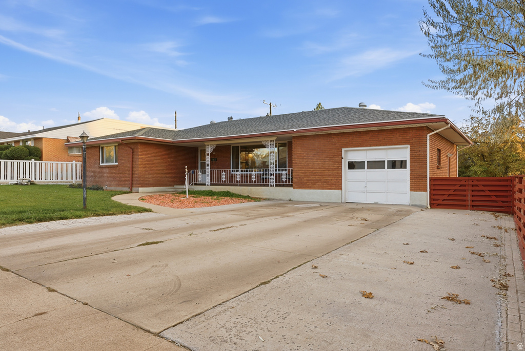 328 E 100 N Clearfield, UT 84015