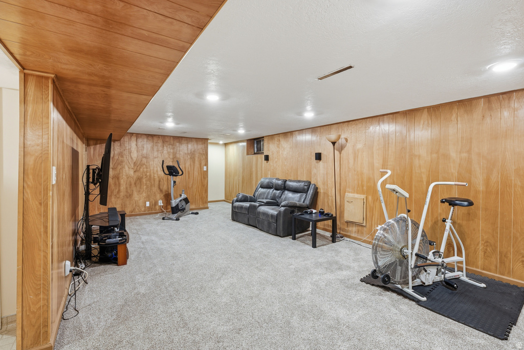 328 E 100 N Clearfield, UT 84015