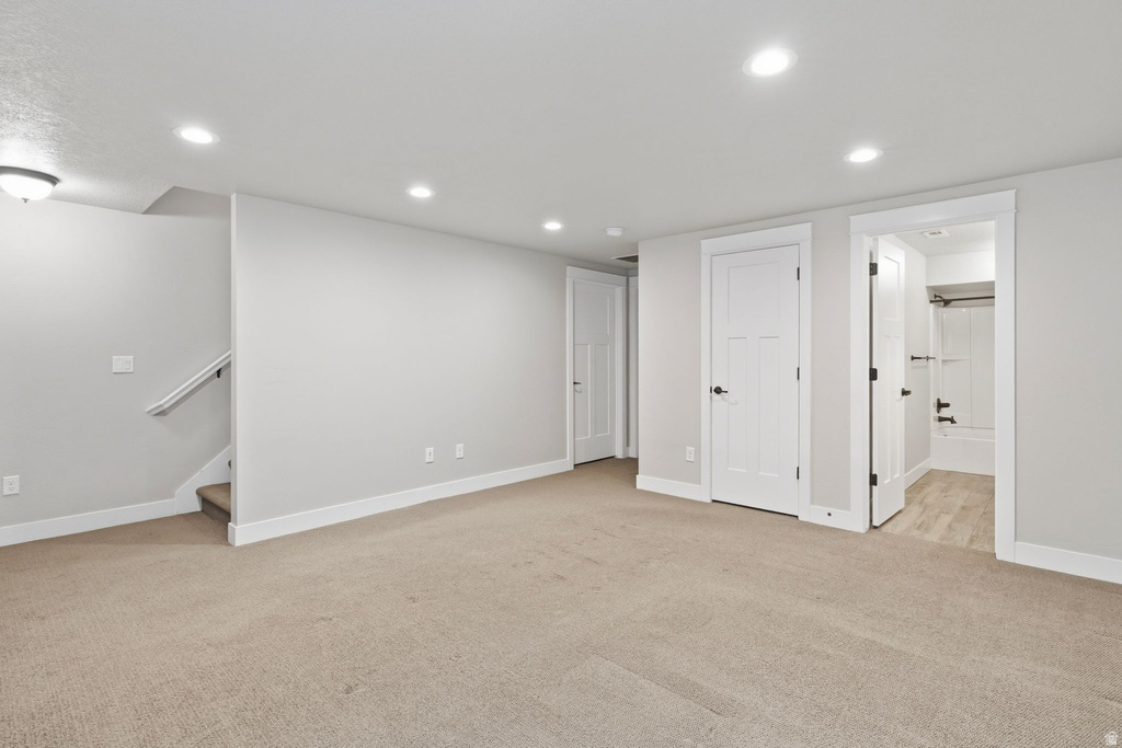 256 E KIRSTEN LN. #142 North Salt Lake, UT 84054