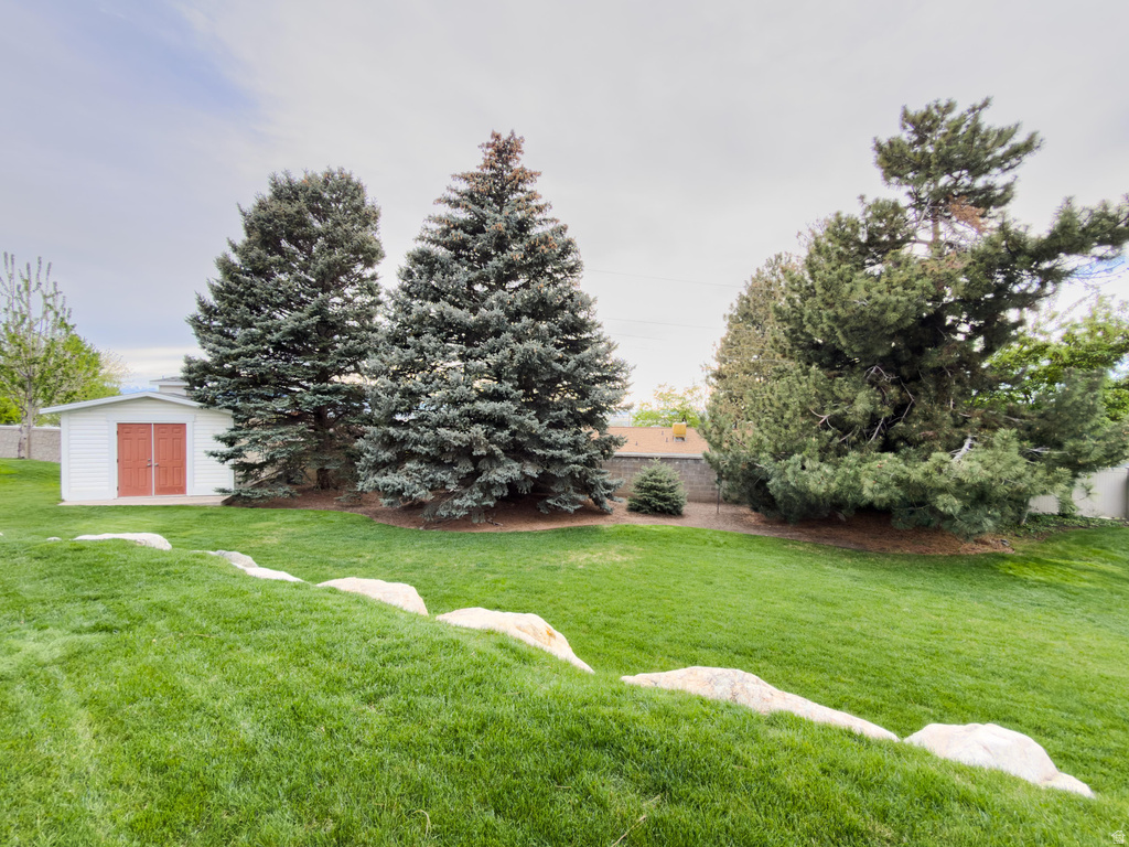 108 S BRIGGS DR Bountiful, UT 84010