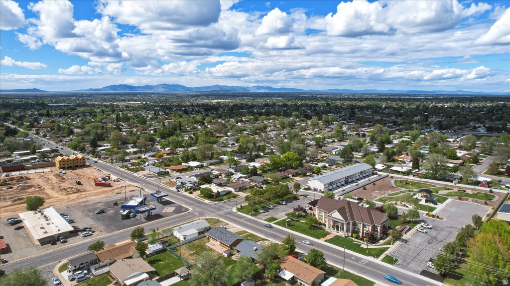 207 W 1300 N Sunset, UT 84015