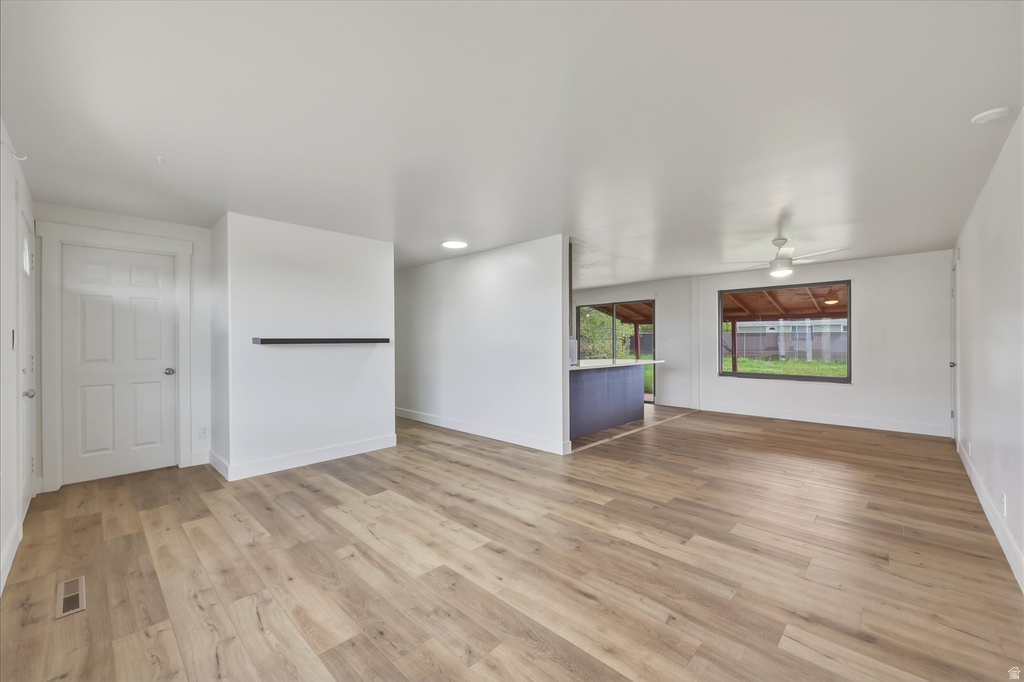 207 W 1300 N Sunset, UT 84015