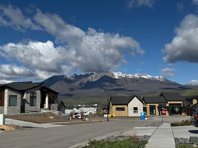 3062 W BONNEVILLE CIR Mountain Green, UT 84050