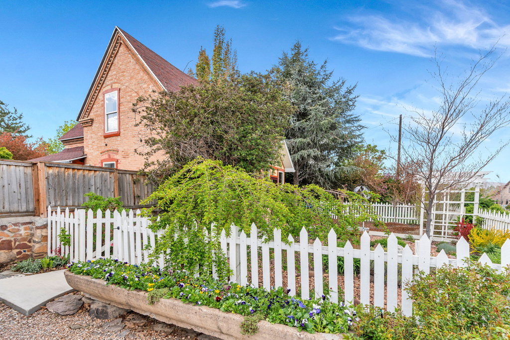 60 E 100 N Salem, UT 84653