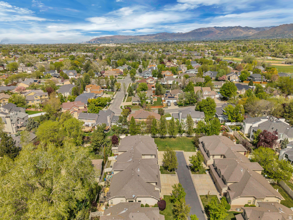 4680 S GARDEN SPRING LN #5 Millcreek, UT 84117