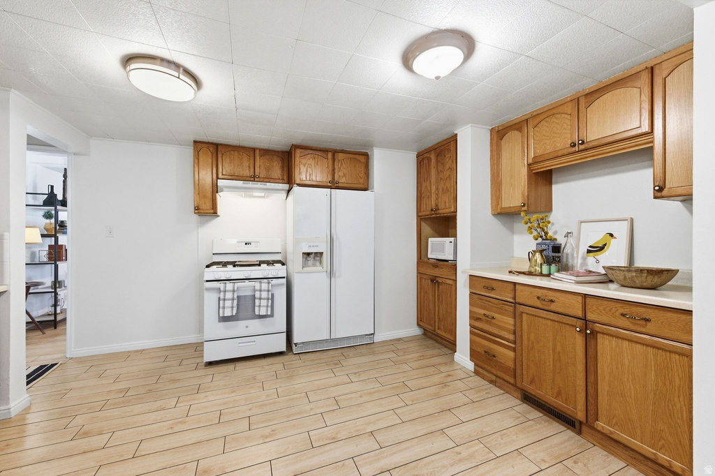 1072 S GLENDALE CIR Salt Lake City, UT 84104