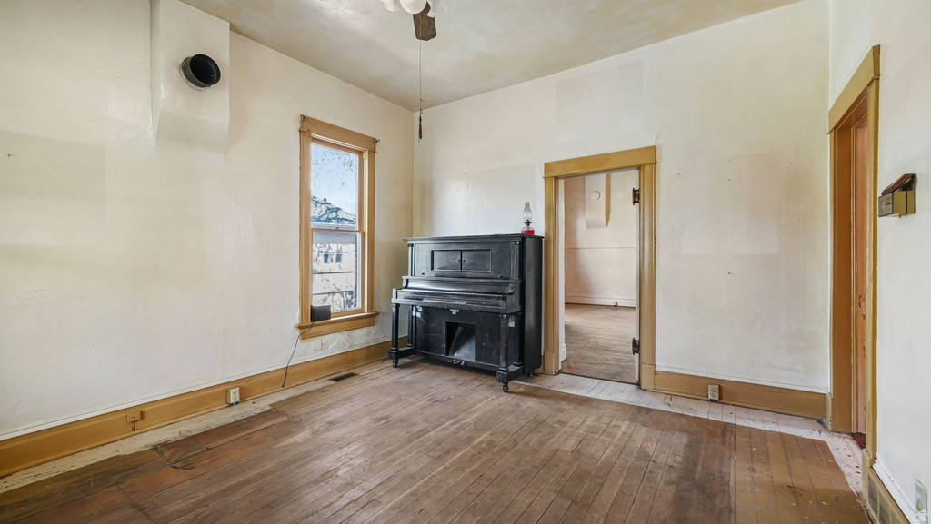 1145 E ROOSEVELT AVE Salt Lake City, UT 84105