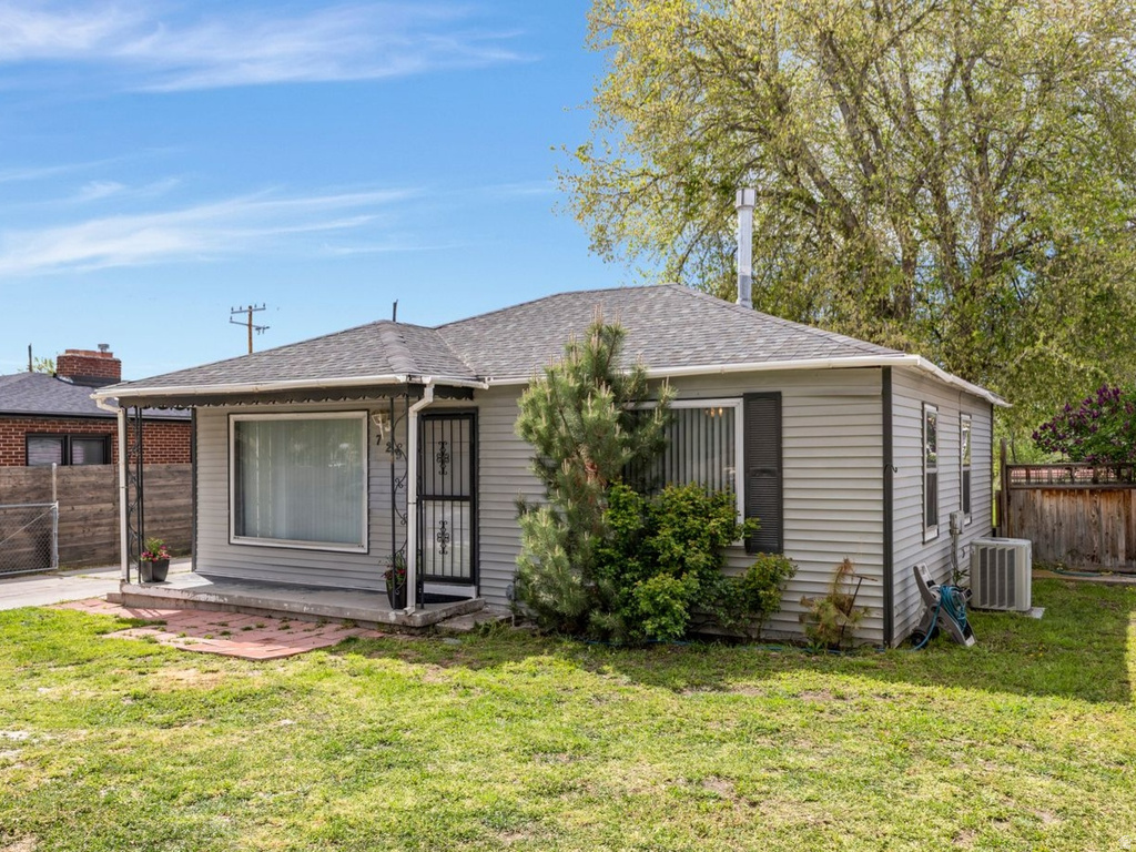 729 N 1300 W Salt Lake City, UT 84116