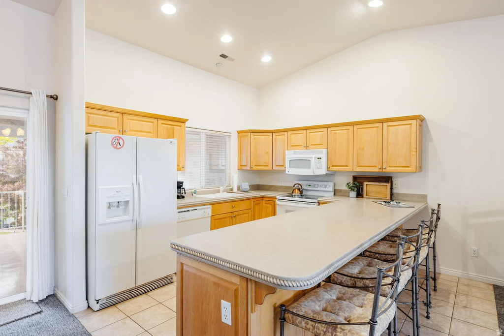 1845 W CANYON VIEW DR photo 3