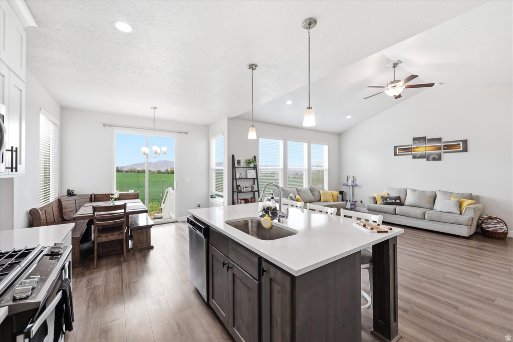 1282 S 50 E Salem, UT 84653