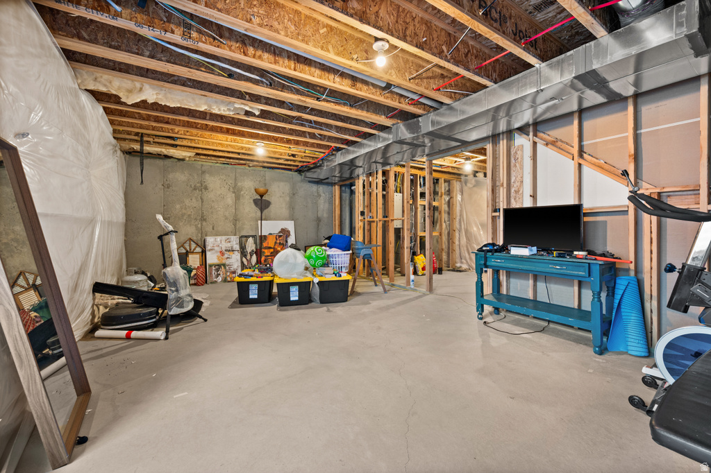 4856 W PILLAR DR Riverton, UT 84096