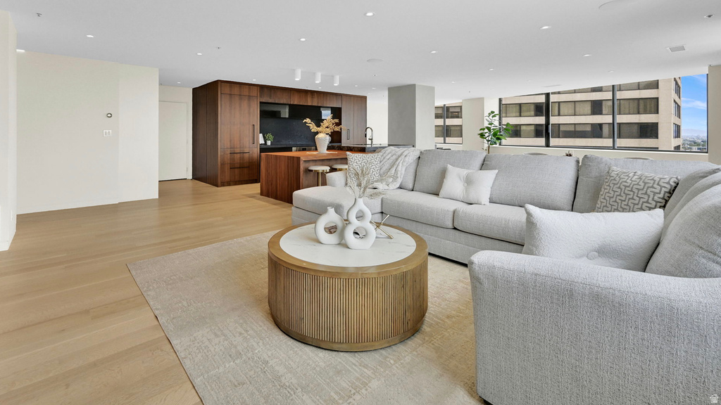 48 W BROADWAY #2204-N Salt Lake City, UT 84101