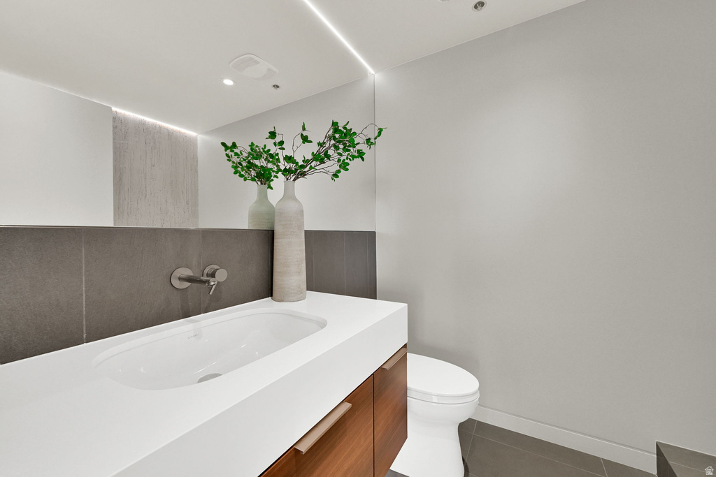 48 W BROADWAY #2204-N Salt Lake City, UT 84101