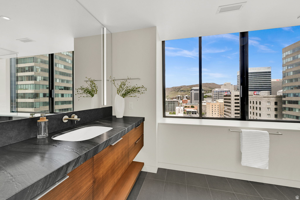 48 W BROADWAY #2204-N Salt Lake City, UT 84101