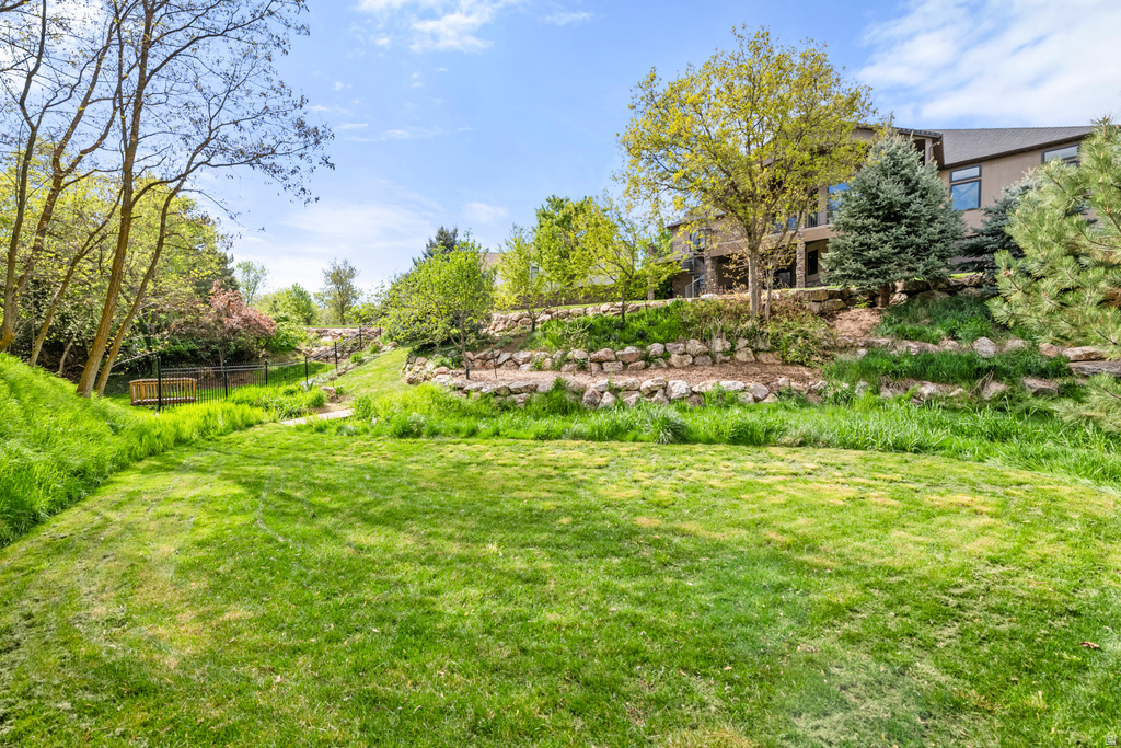 1456 JUNE DR Farmington, UT 84025