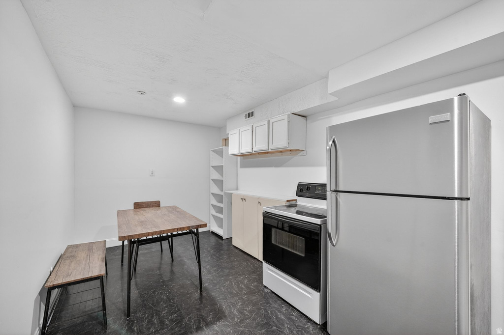 4325 S WILDROSE DR West Valley City, UT 84120