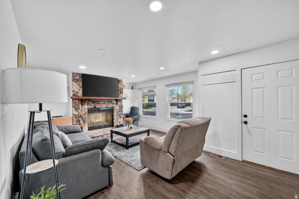 4325 S WILDROSE DR West Valley City, UT 84120