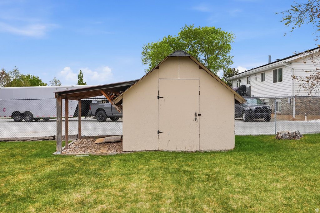 6043 W 9740 N Highland, UT 84003