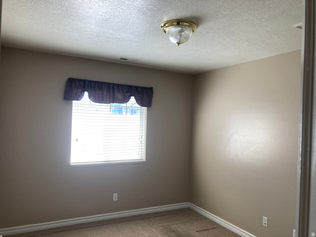 2815 N 500 E North Logan, UT 84341