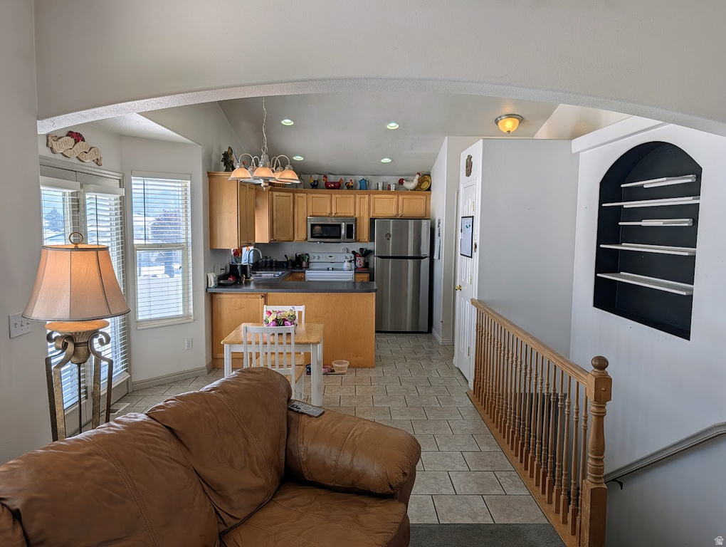 5798 W MOON SHADOW DR Herriman, UT 84096