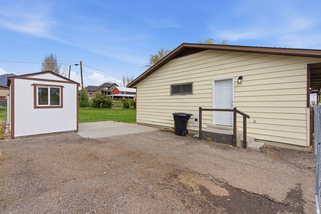 256 W 100 S Midway, UT 84049