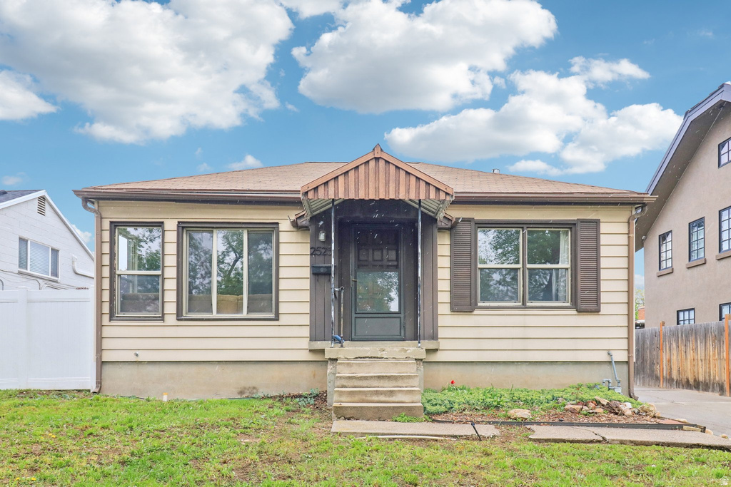 2525 S 1800 E Salt Lake City, UT 84106