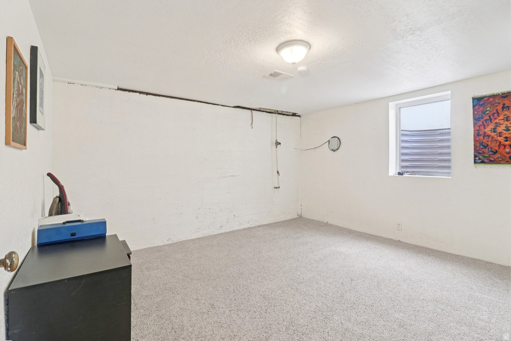 2525 S 1800 E Salt Lake City, UT 84106