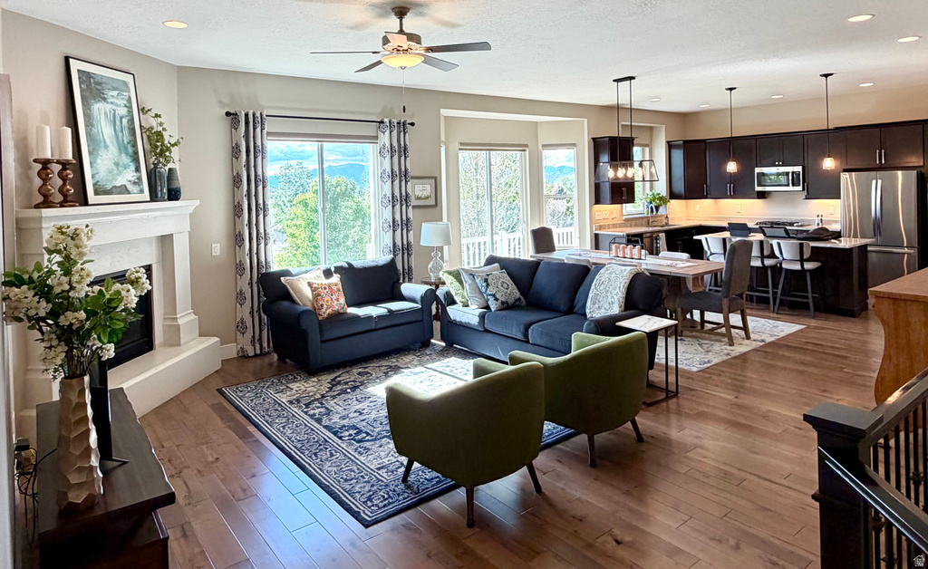 826 S 875 E Pleasant Grove, UT 84062