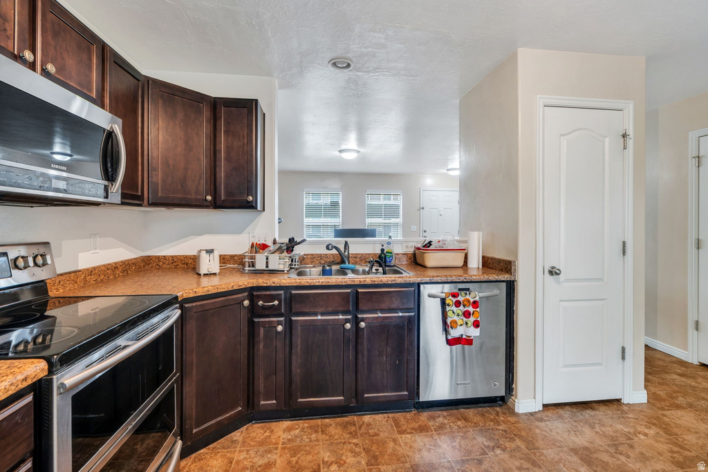 156 W CARRICK DR South Salt Lake, UT 84115