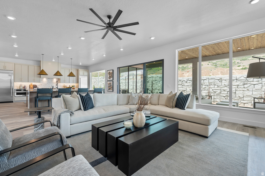 1044 N 1690 E #222 Salem, UT 84653