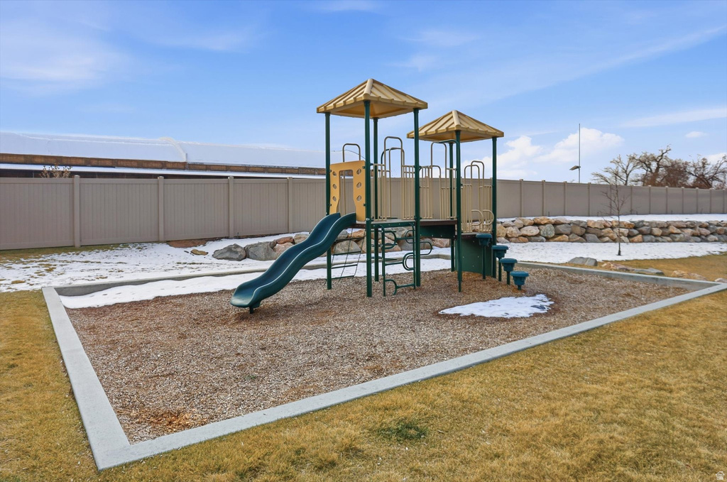 1867 S JAX WAY #3 West Haven, UT 84401