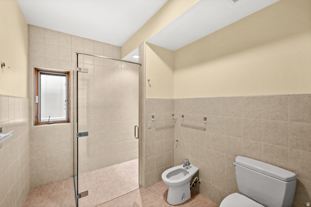 927 N ENSIGN VISTA DR Salt Lake City, UT 84103