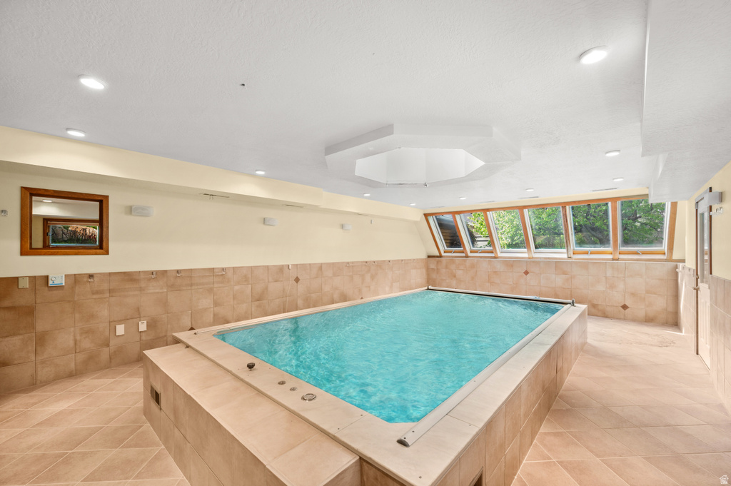 927 N ENSIGN VISTA DR Salt Lake City, UT 84103