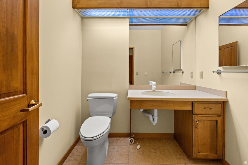 927 N ENSIGN VISTA DR Salt Lake City, UT 84103