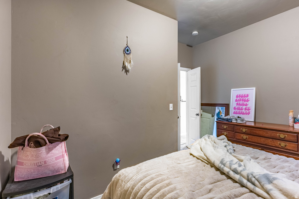 12802 S TIMBER RUN RD Riverton, UT 84065