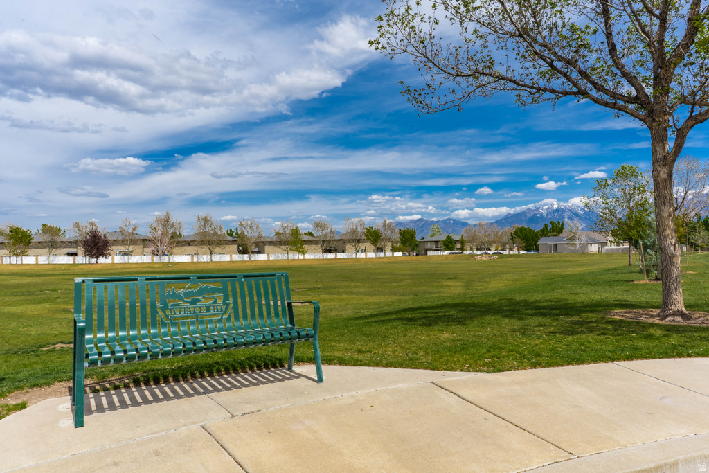 12802 S TIMBER RUN RD Riverton, UT 84065