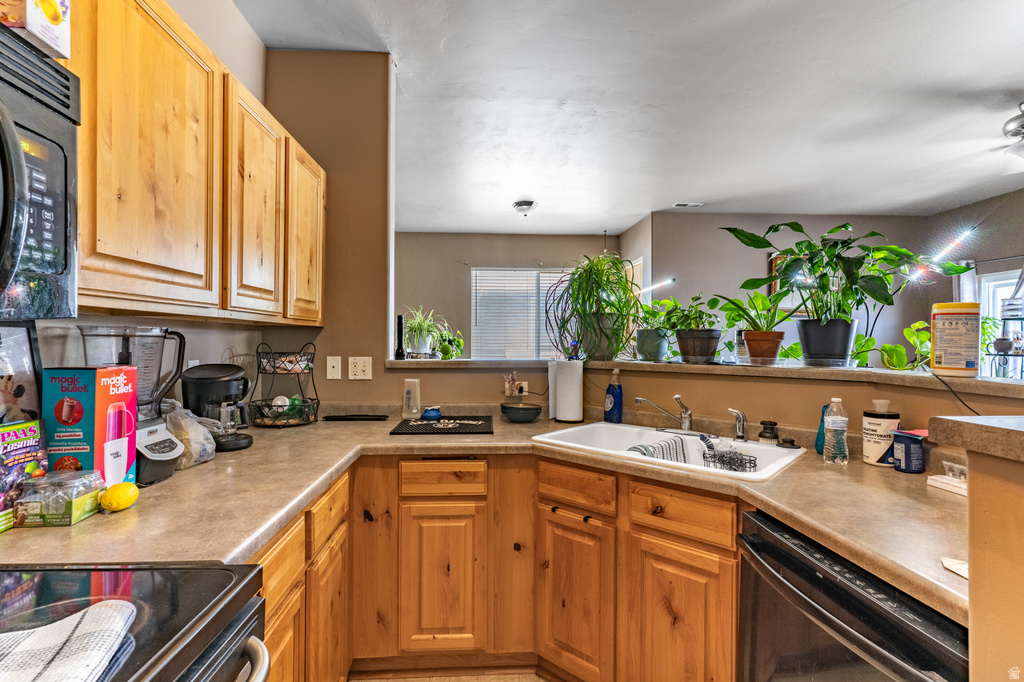12802 S TIMBER RUN RD Riverton, UT 84065