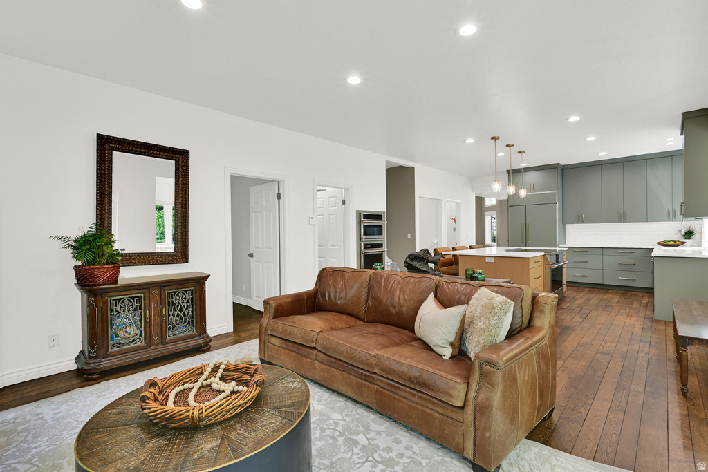 3604 EAST APPLE MILL CV Salt Lake City, UT 84109