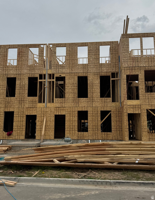 1559 N 1875 W #231 Layton, UT 84041