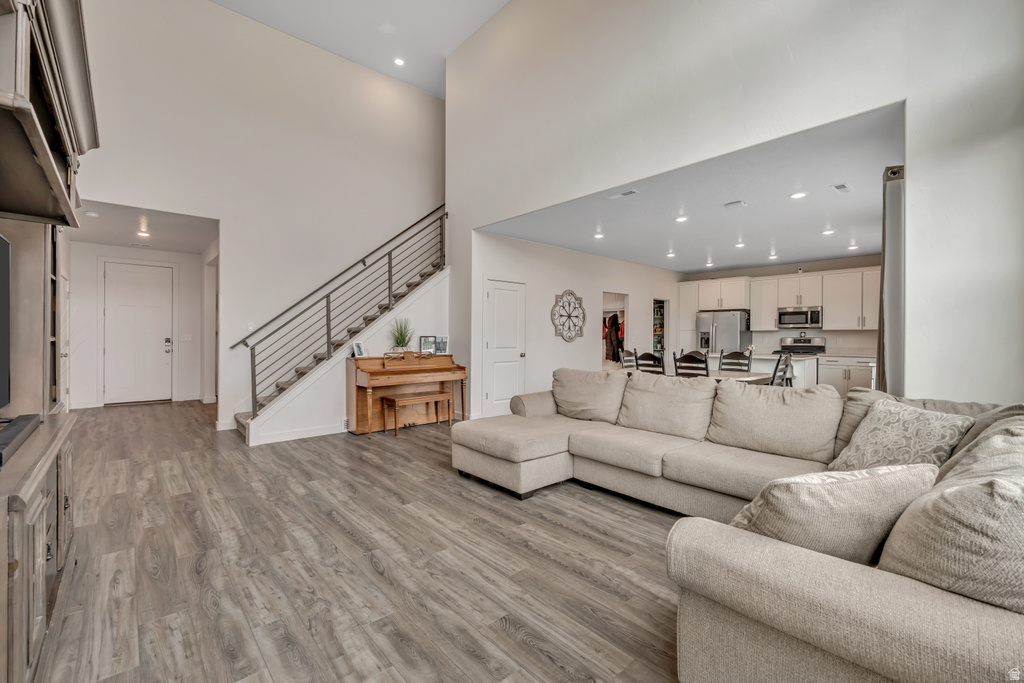 2084 W 2315 S Woods Cross, UT 84087