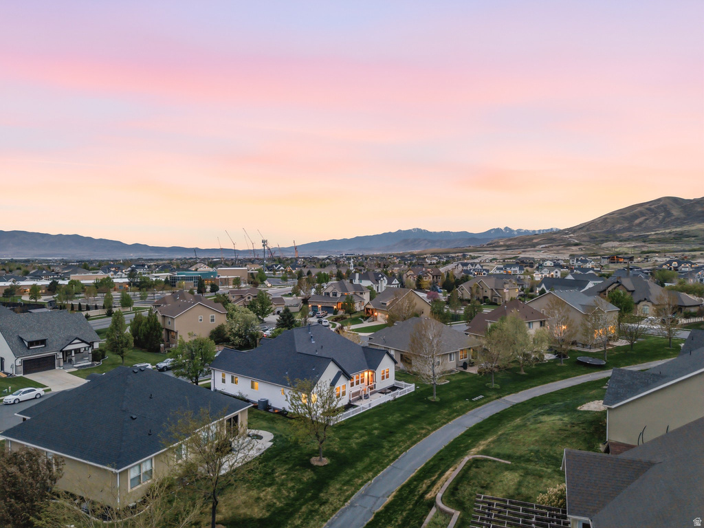 6242 W APOLLO WAY Highland, UT 84003