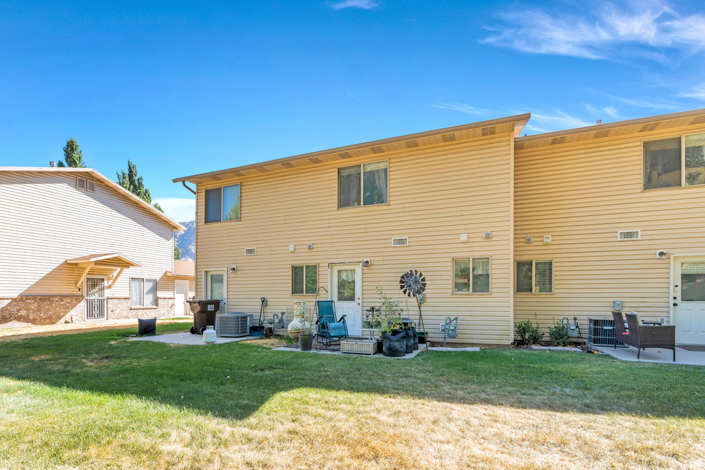 1305 MONROE BLVD #10 Ogden, UT 84404
