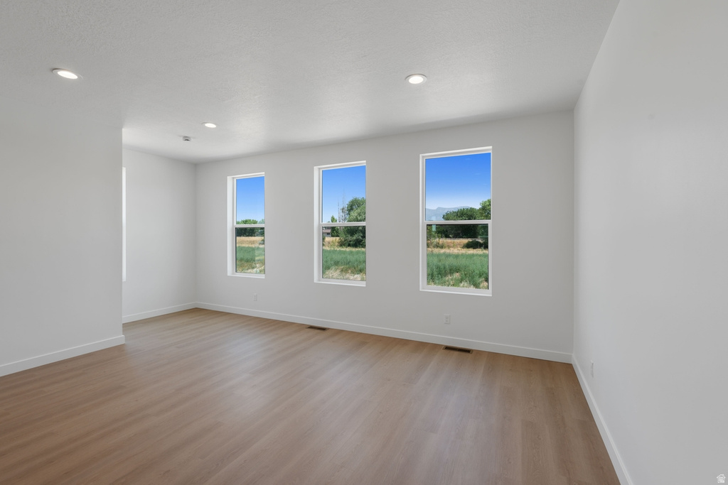 1566 N 1875 W #243 Layton, UT 84041