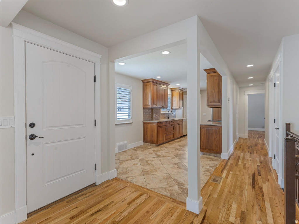 4140 S OLYMPIC WAY Holladay, UT 84124